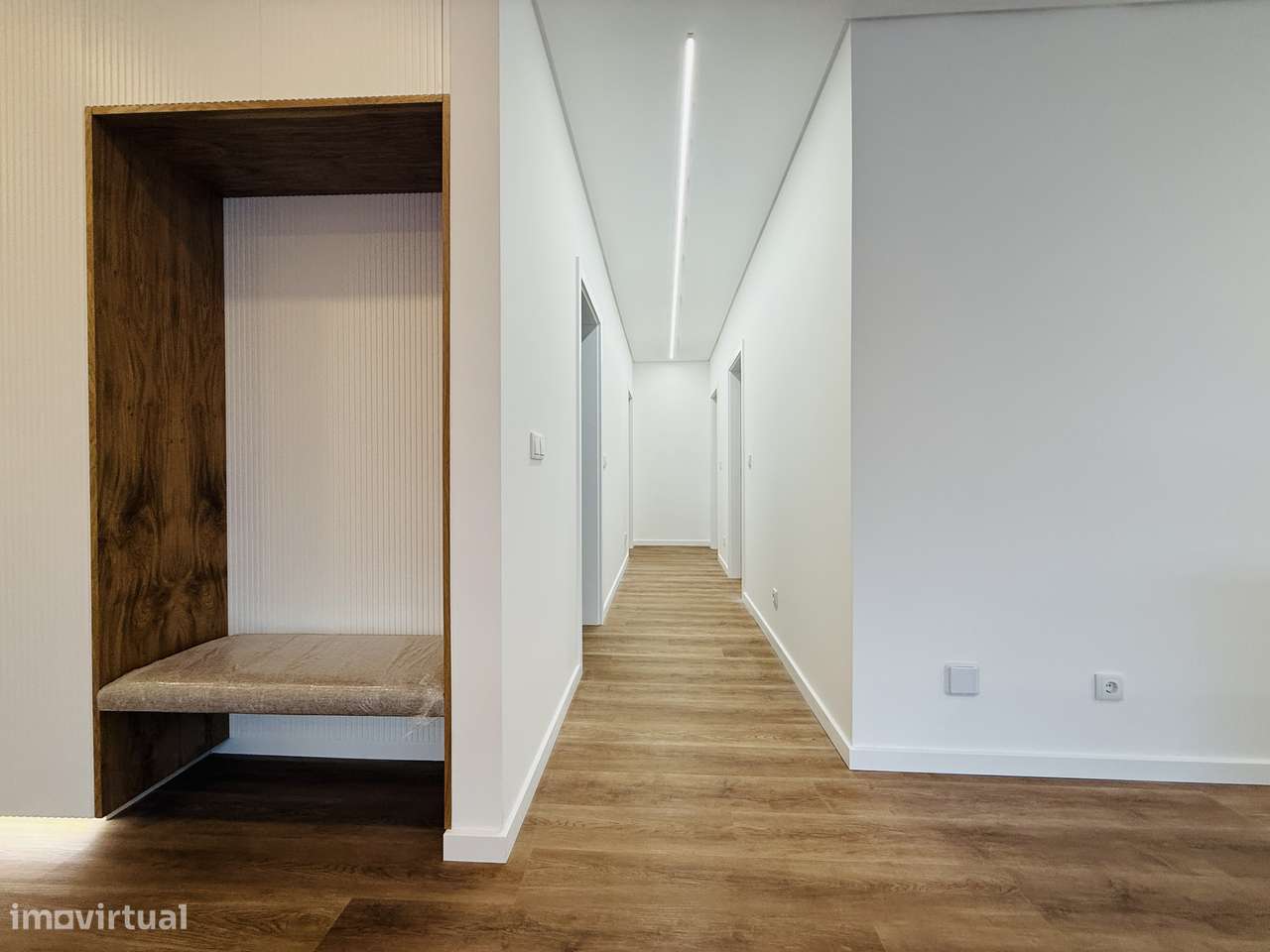 Moradia T4 térrea Fernão Ferro Pinhal do General-23