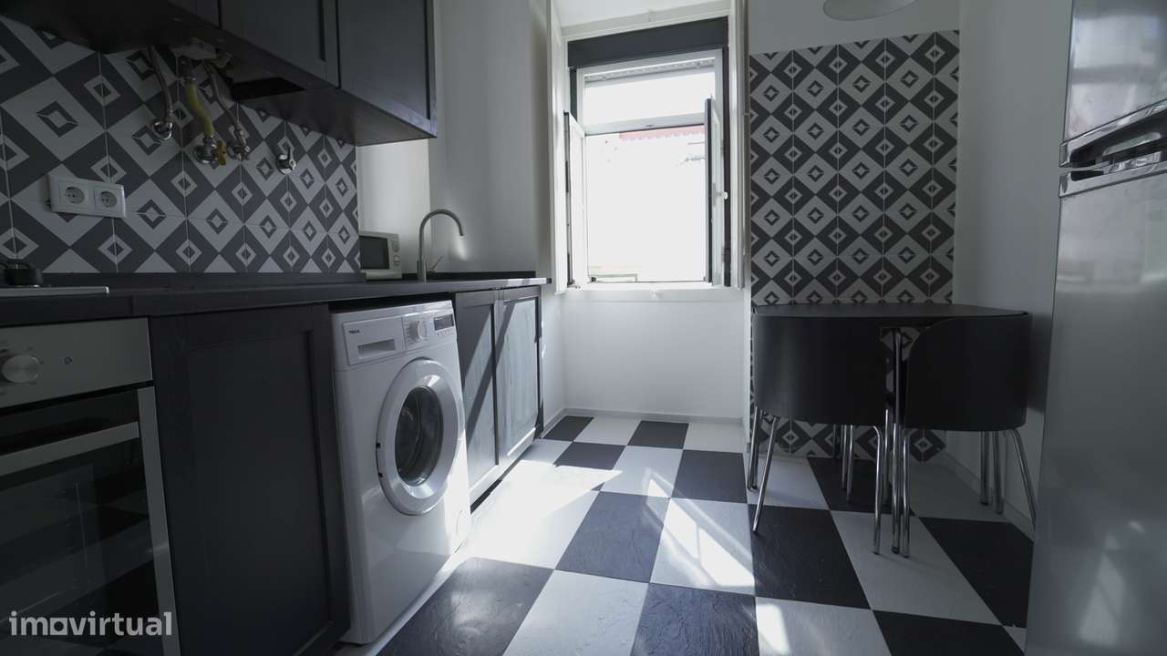 T3 NO CORAÇÃO DOS ANJOS LISBOA, TOTALMENTE RENOVADO - Grande imagem: 5/22