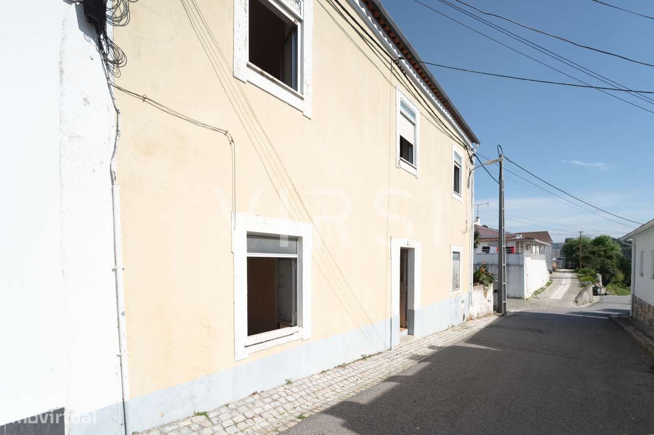 Moradia para remodelar a 3 min do ISCAC-22