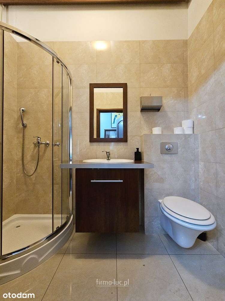 Lokal fryzjersko-kosmetyczny w centrum-10