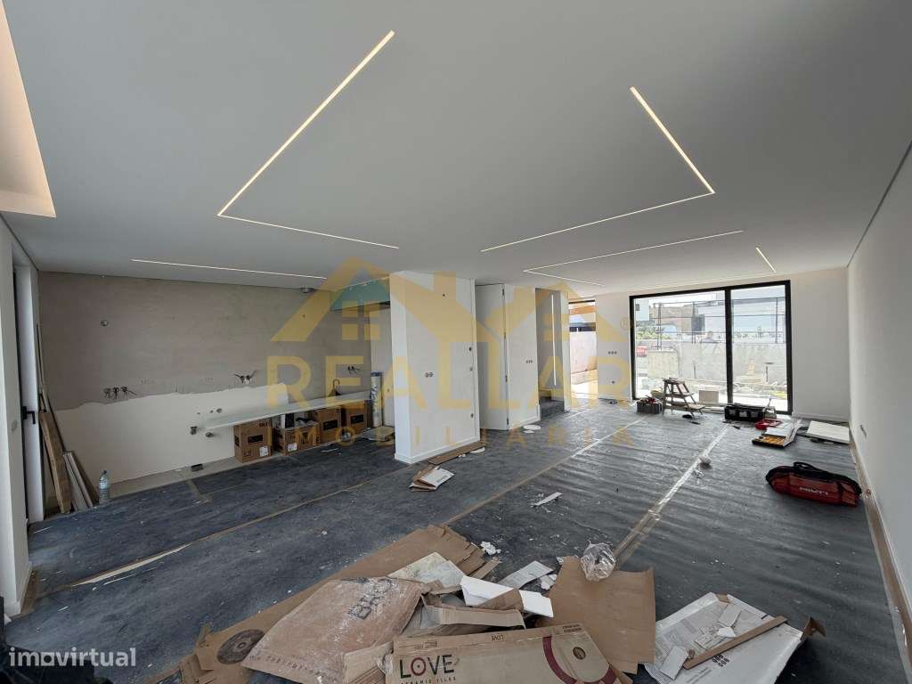 Luxo e Minimalismo: Moradias T3 de Arquitetura Contemporânea-5