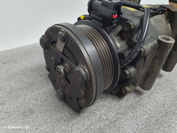 Compressor A/C Ford Focus Caixa/Combi (Dnw) - 4