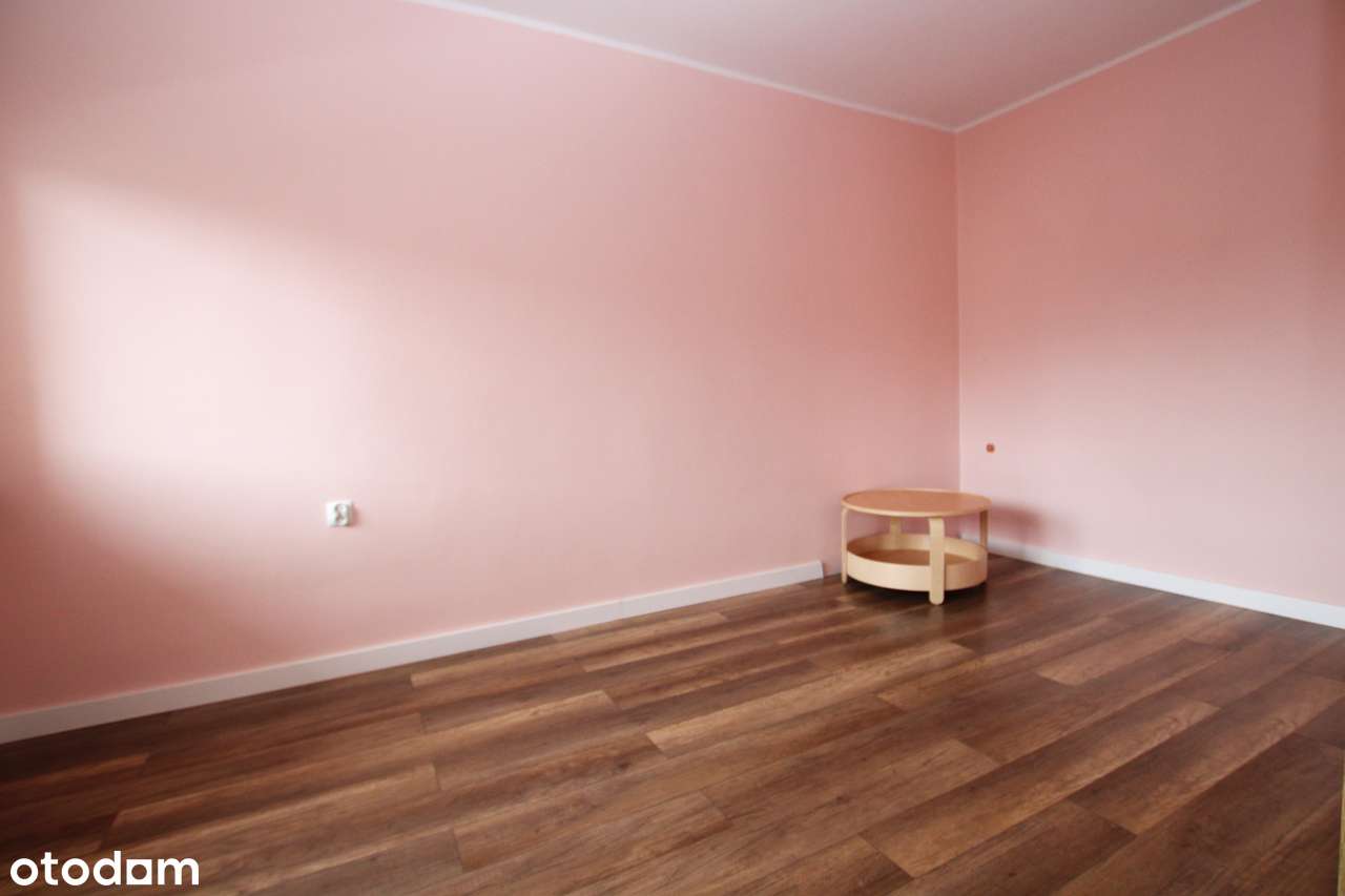 2 pokoje po generalnym remoncie w centrum miasta --> ul. 12 Lutego-9