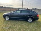 Skoda Superb Combi 2.0 TDI DSG FAMILY - 6