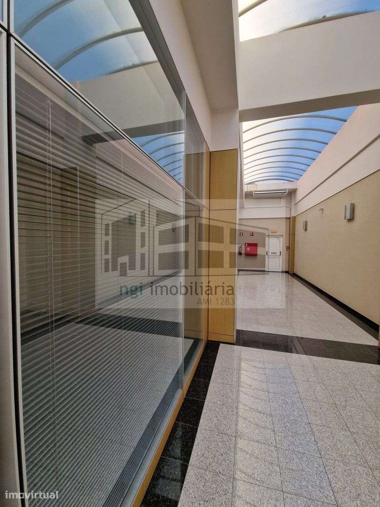 Escritório Famões Odivelas - Grande imagem: 4/14