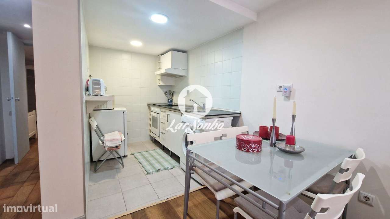 Moradia T3 com Jardim 603 m² no centro de S. Mamede Infesta - Matos... - Grande imagem: 3/15