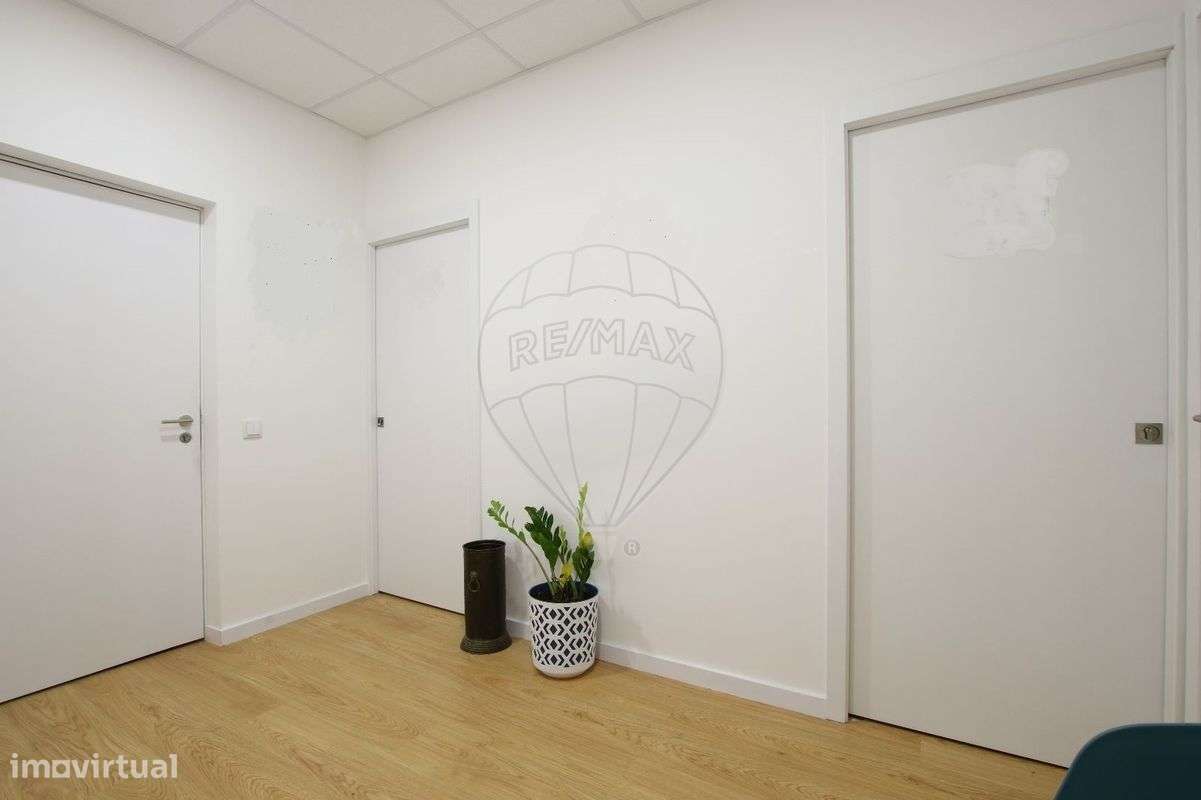 Escritório  para venda - Grande imagem: 4/5