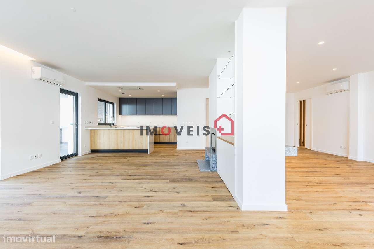 Moradia T4 - Milagres - Grande imagem: 4/33