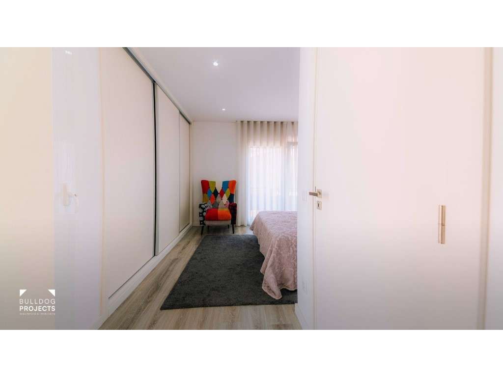Moradia Isolada T4 Triplex Venda Coimbra-46