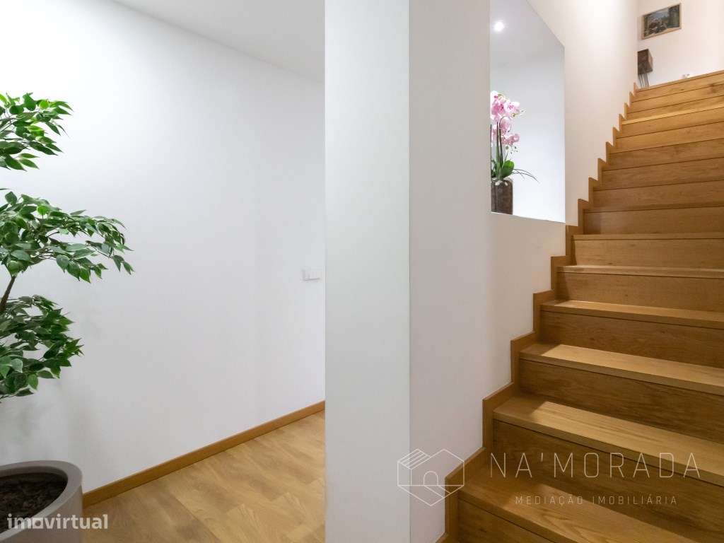 Andar de Moradia T-3 em Mozelos - Santa Maria da Feira-14