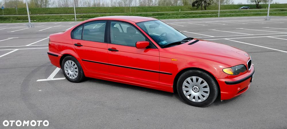 BMW Seria 3 318d - 11