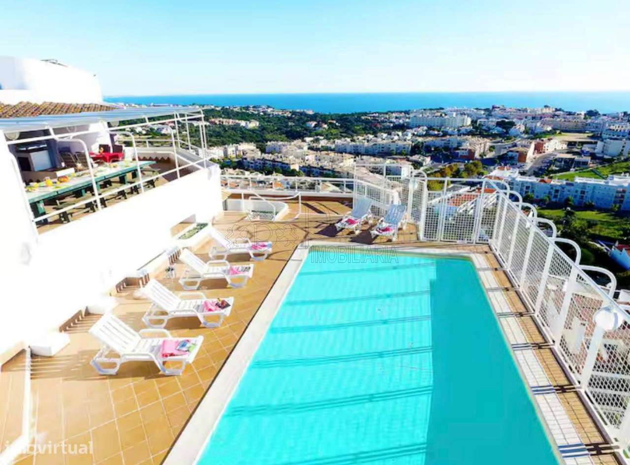 T4 no Algarve com Piscina Privativa e Vista Mar-32