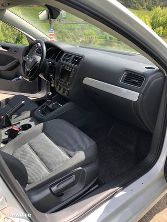 Volkswagen Jetta 1.4 TSI Comfortline - 10