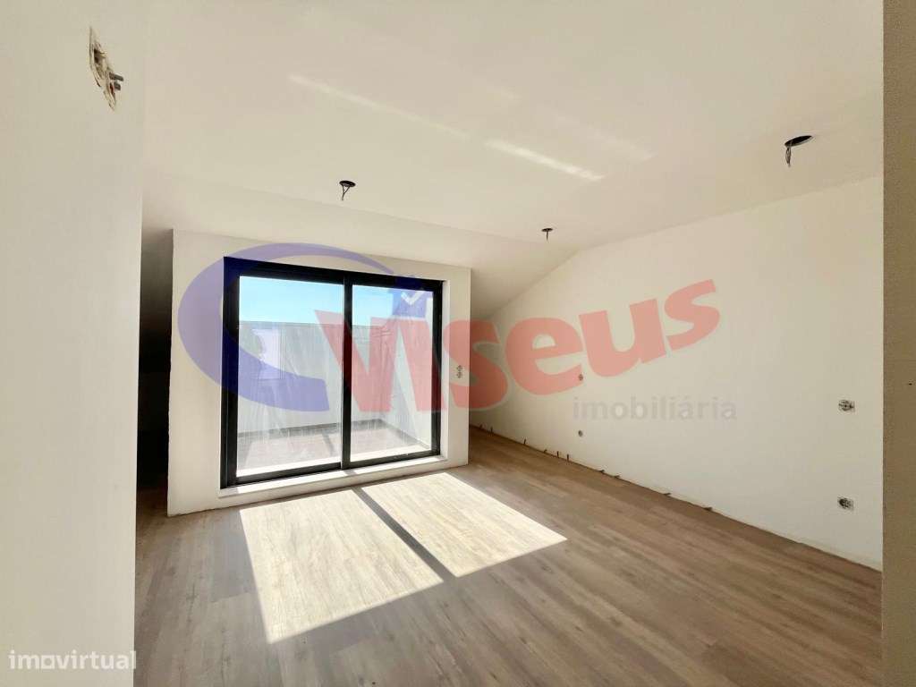 Apartamento T1 Penthouse com terraço.-15