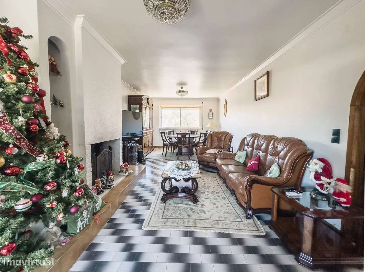 Oportunidade rara numa das localizações mais valorizadas de Fernão Fer-6