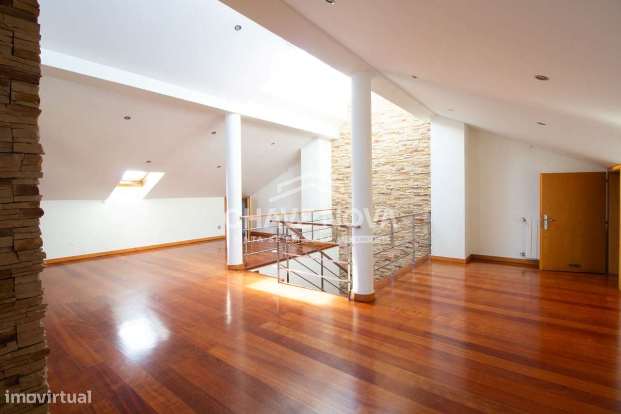 Moradia T4 em Valongo-7