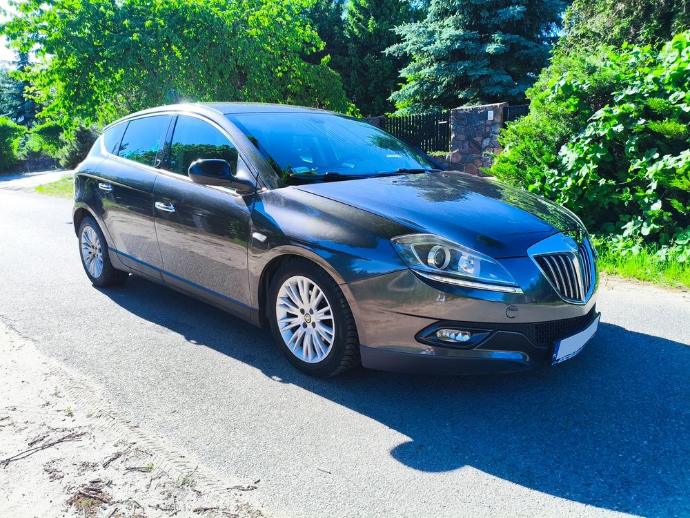 Lancia Delta 1.6 MJ Gold 2011