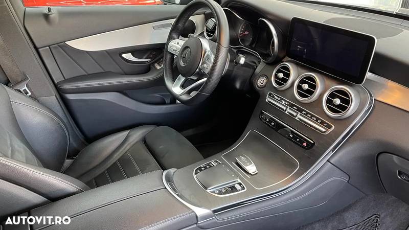Mercedes-Benz GLC Coupe 300 4Matic 9G-TRONIC AMG Line - 21