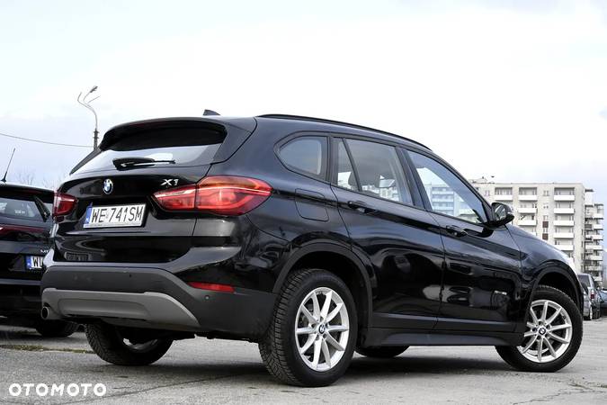 BMW X1 sDrive18i Advantage - 6