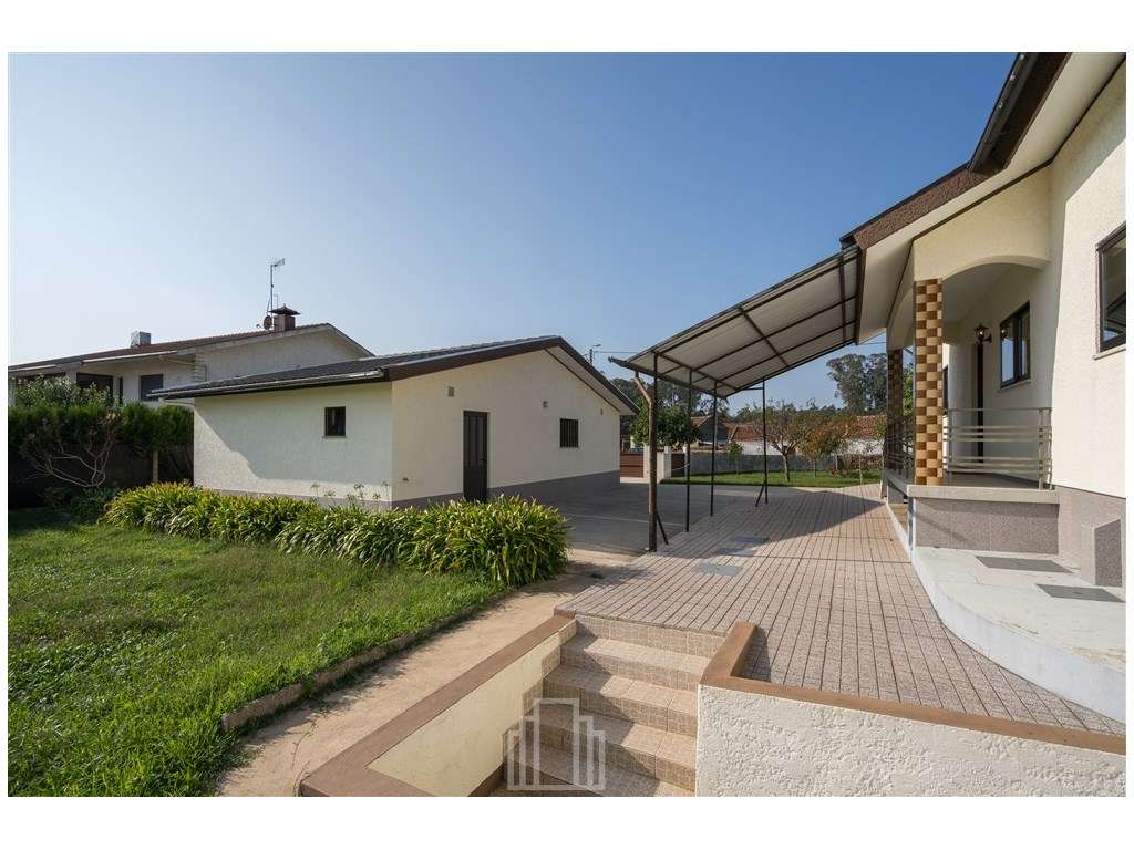 Moradia Isolada T3 - Avanca-6