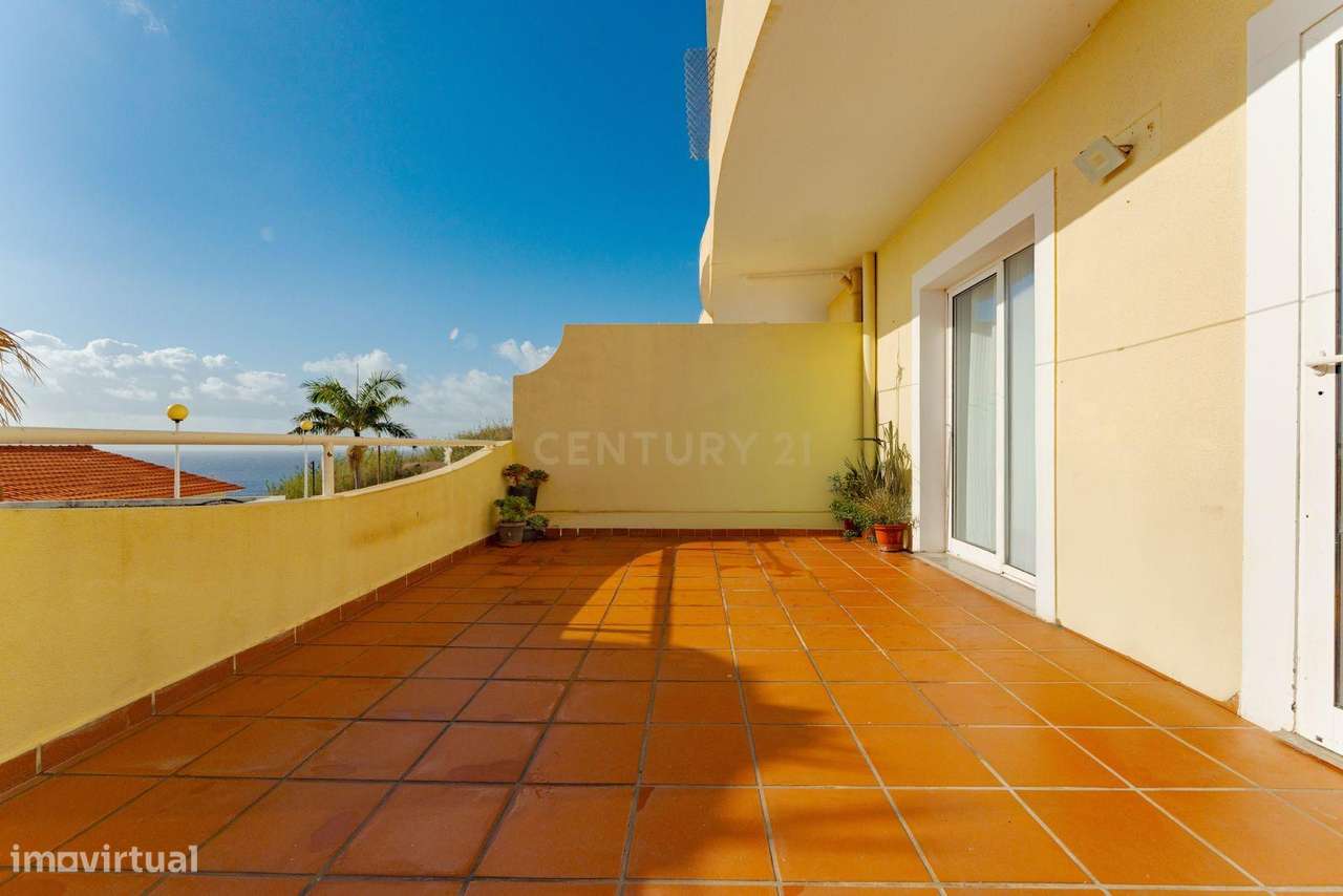Apartamento T2 com vista mar-Atalaia, Caniço-6
