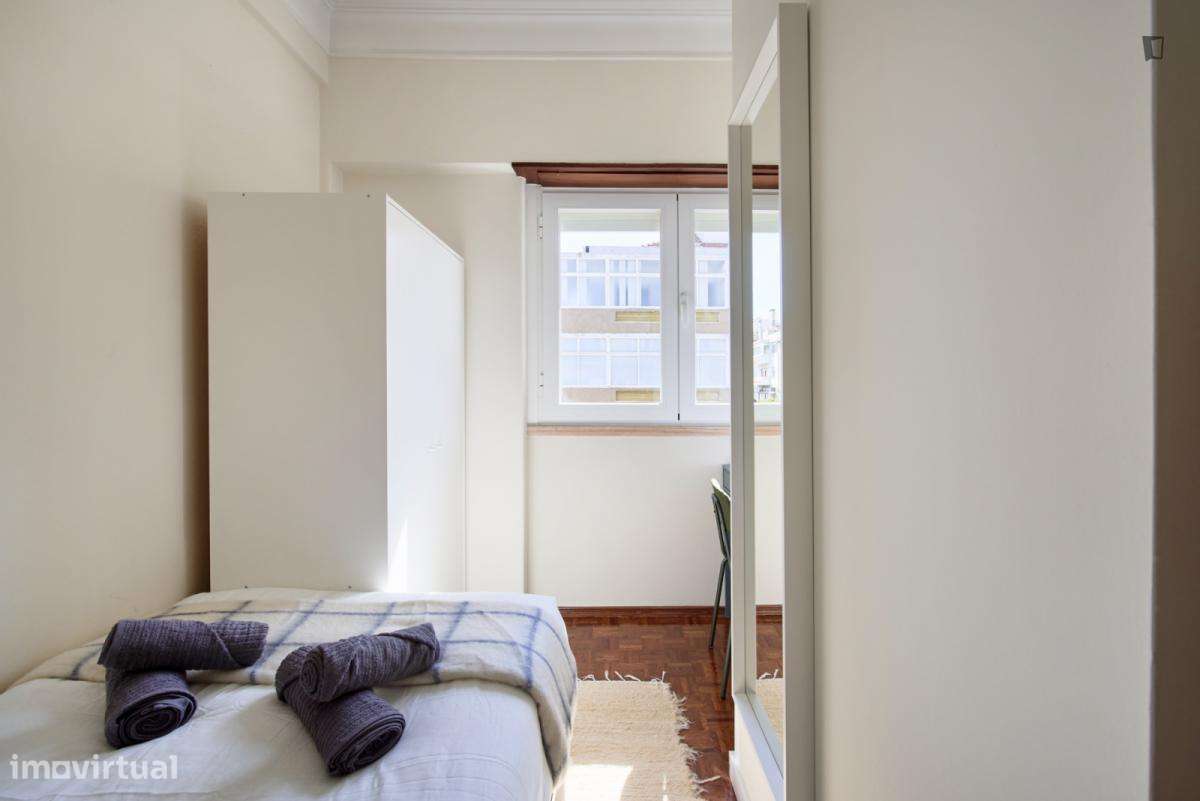 Quarto - localizado em Alvalade Lisbon - Grande imagem: 5/41