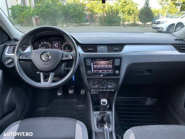 Skoda RAPID Spaceback 1.0 TSI Ambition - 3