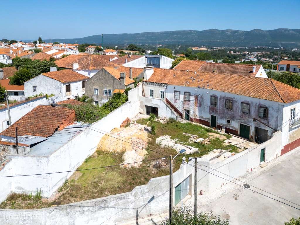 Moradia de Luxo com jardim no centro histórico de Aljubarrota, Alco...-28