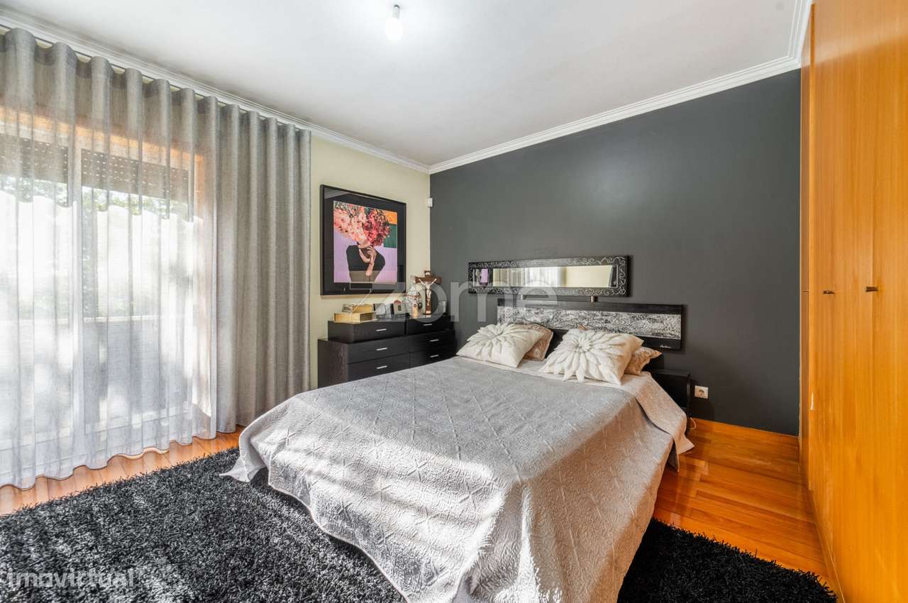 Moradia T3 Com Piscina-16