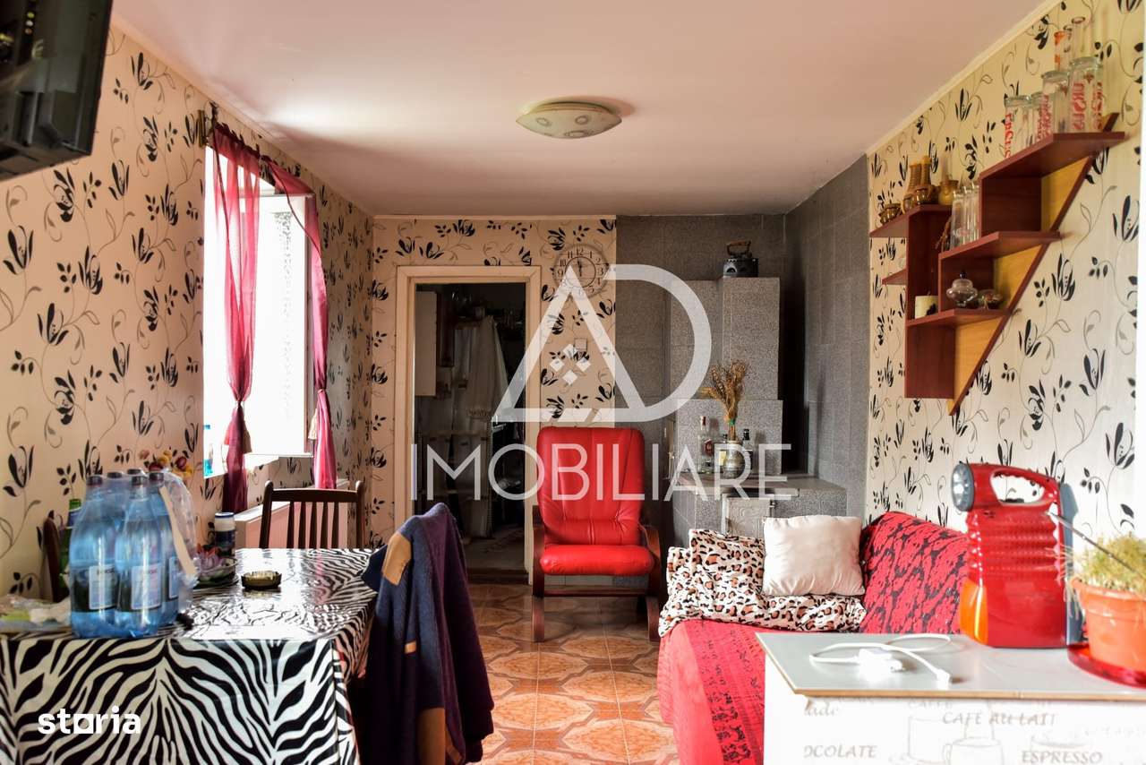 Casă de vânzare într-o zonă pitorească ,  Comuna Bumbești-Pițic - Imagine principală: 2/14