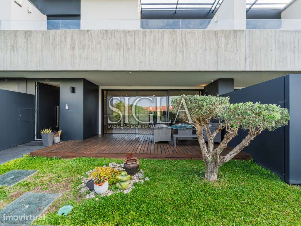 Moradia T4 em Miramar - Grande imagem: 4/42