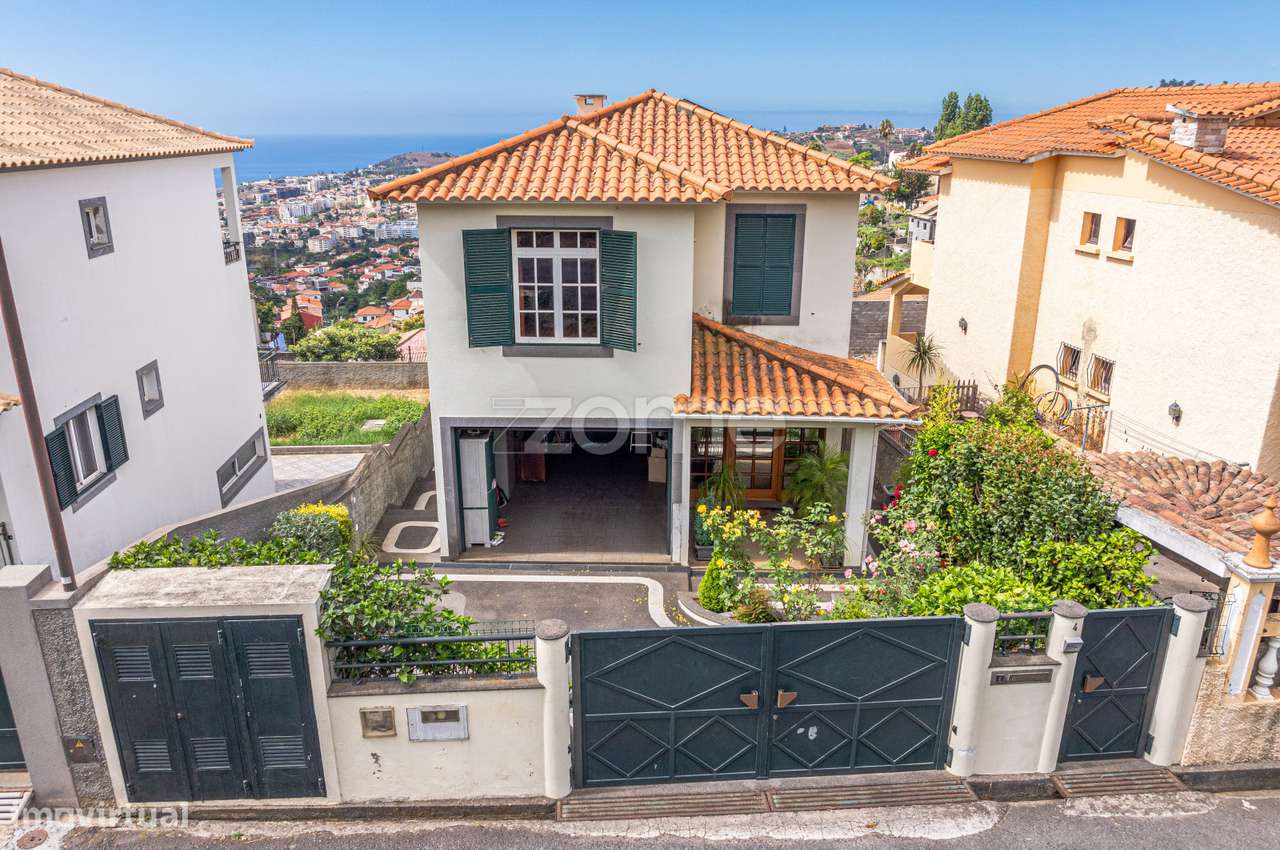 Moradia T3 1 Isolada Com Vista Baia Do Funchal Sao Roque Funch