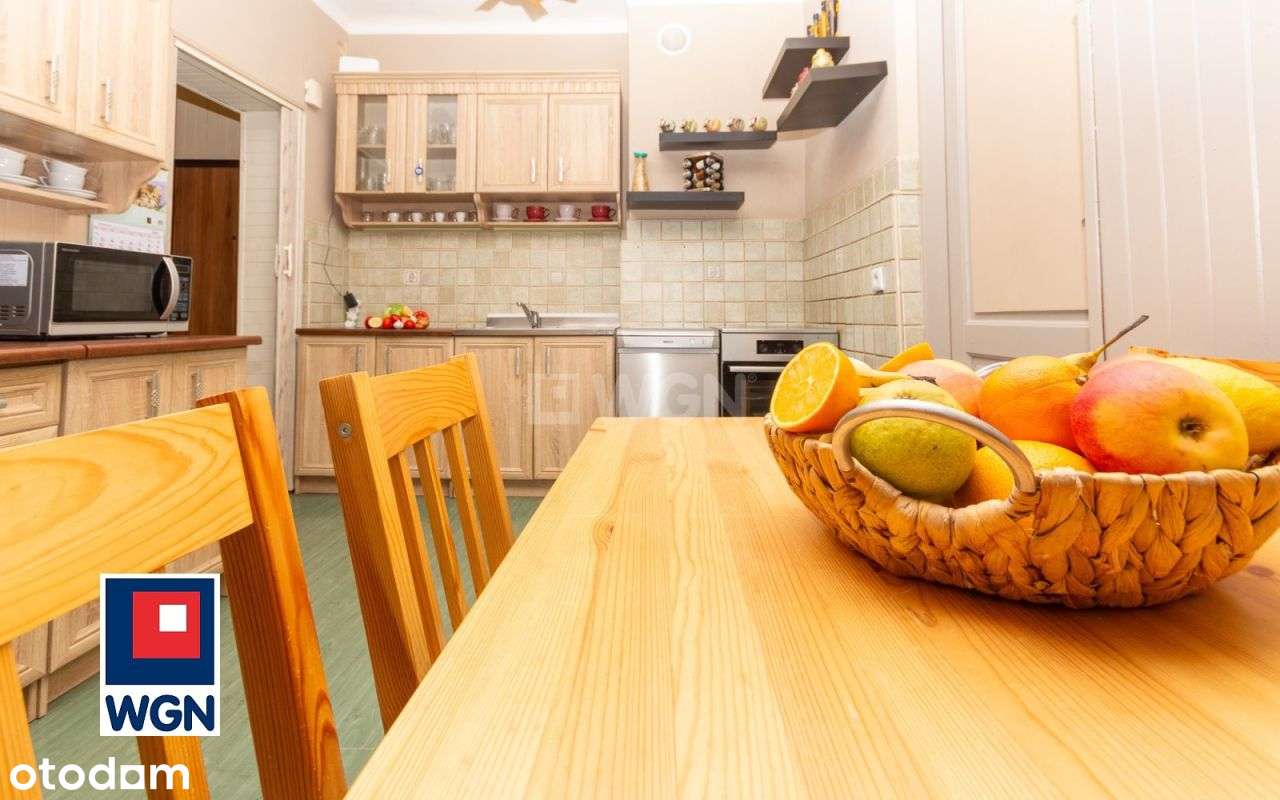 NOWOŚĆ! Przestronna kawalerka w sercu miasta - CO z sieci.-0