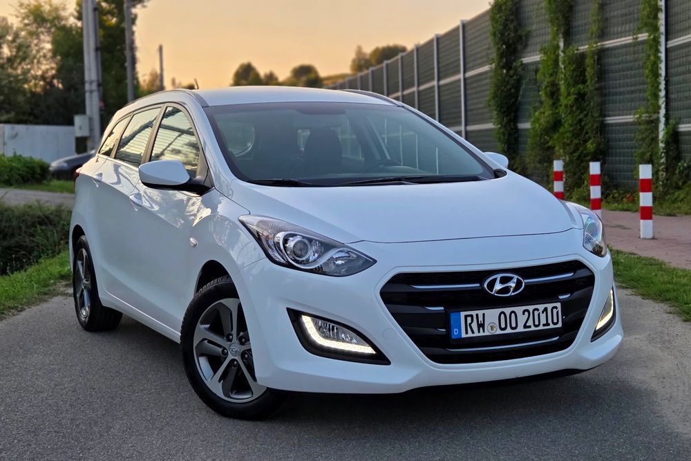 Hyundai i30 II (2012-2017) 1.4 Premium 2017