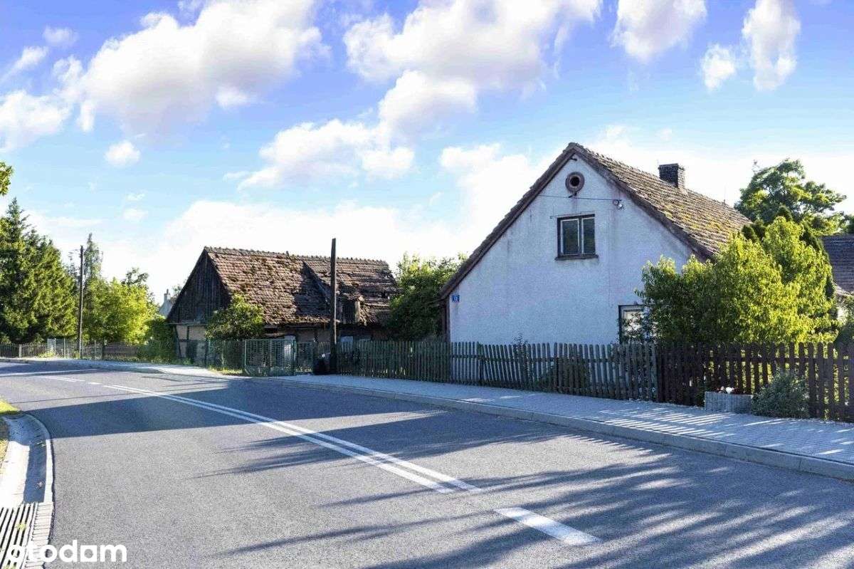 Dom z dwiema stodołami szachulcowymi-3