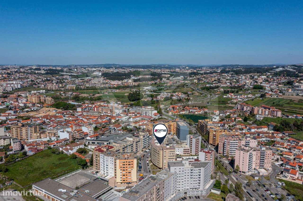 T2 com Varanda, Lugar de garagem e arrumos na Cidade Jovem - Rio Tinto-54