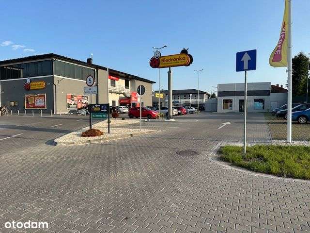 Wynajmę lokale - 100m2 i 205m2 w centrum handlowym - Pełny obrazek: 3/4