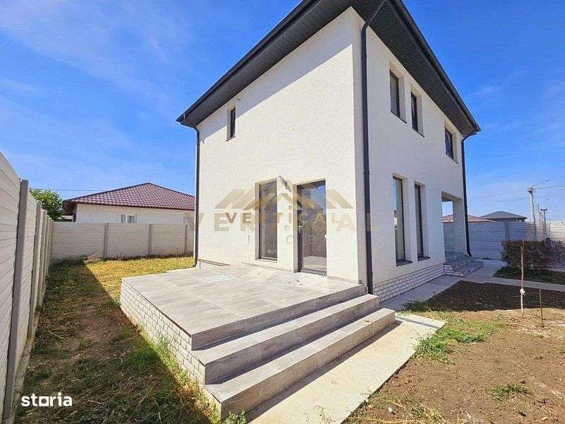 De vanzare casa 4 camere in comuna Berceni - Imagine principală: 4/19