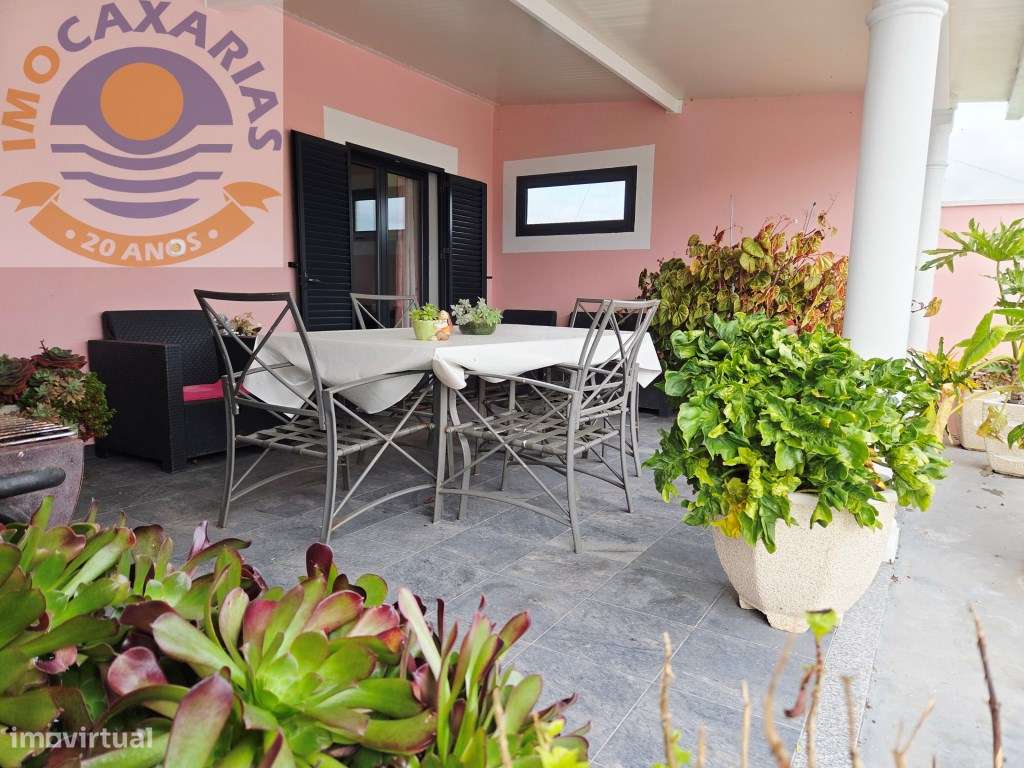 Magnífica moradia de rés do chão de tipologia T3-28