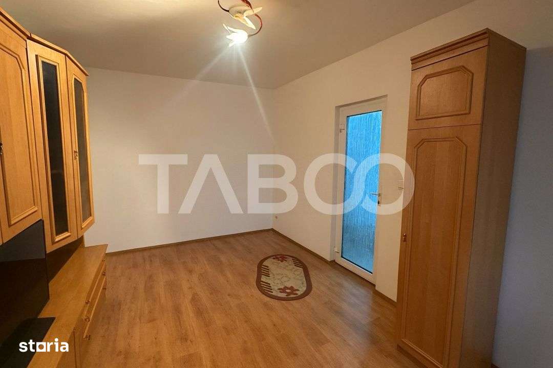 Apartament 2 camere 54mpu decomandat pivnita balcon Vasile Aaron Sibiu - Imagine principală: 4/6