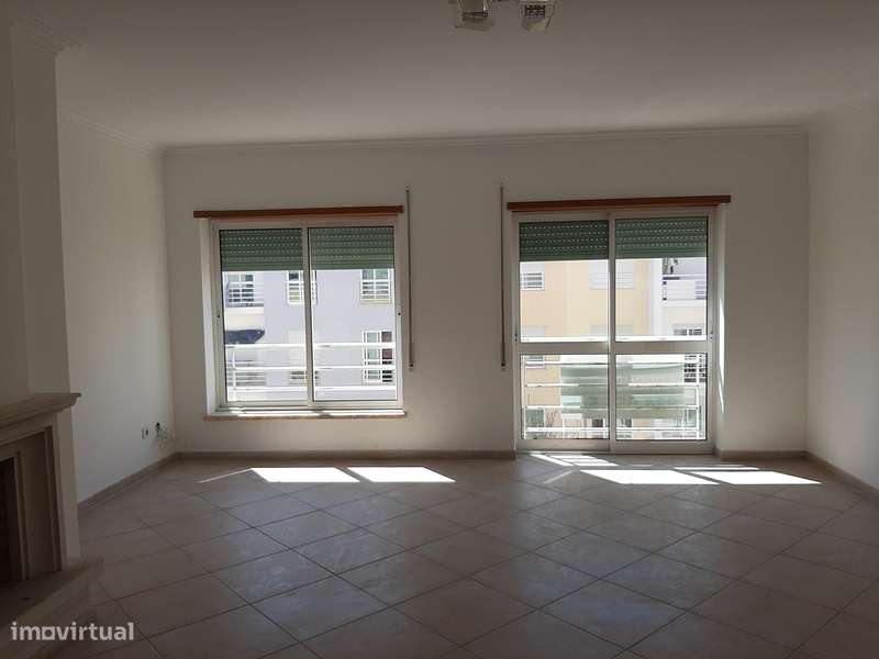 Apartamento em Montijo, União Das Freguesias De Montijo E Afonsoeiro - Grande imagem: 5/19