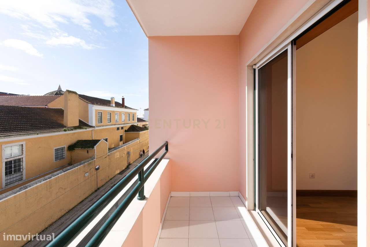 Apartamento Renovado T2 em Belém, Lisboa - Grande imagem: 4/19