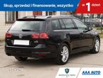 Volkswagen Golf - 6