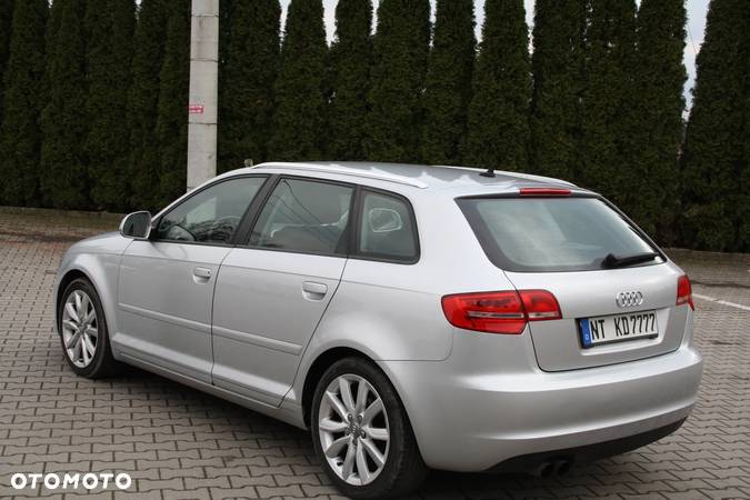 Audi A3 1.8 TFSI Attraction - 8