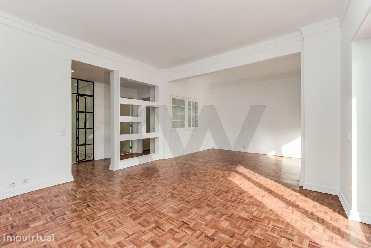 Apartamento Renovado com Vista Mar - Grande imagem: 4/30