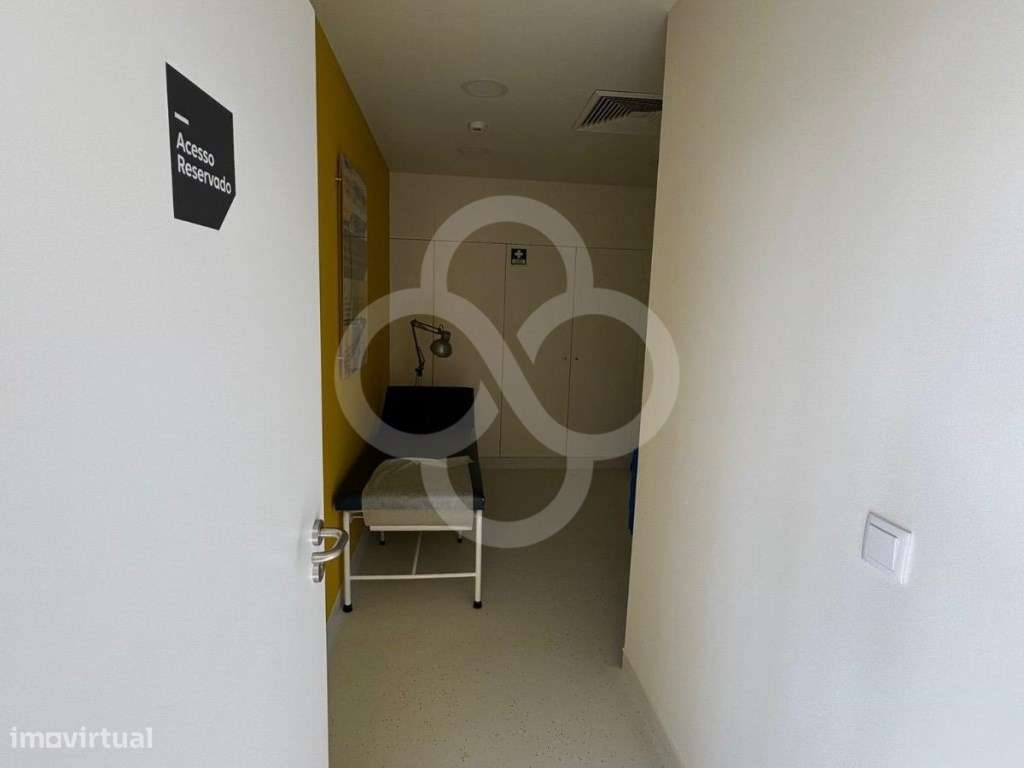 Loja clinica de analises e exames médicos nas Amoreiras em Lisboa-5
