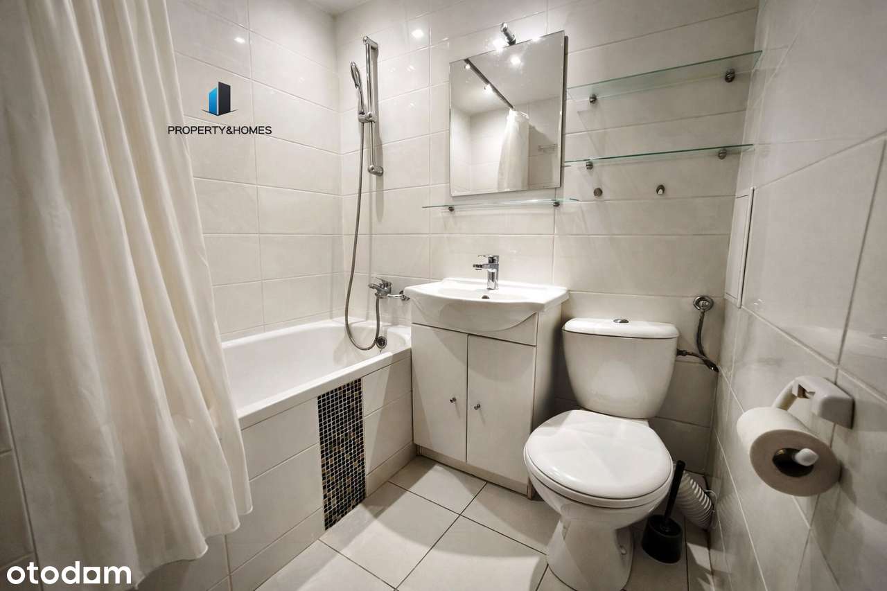 Os. Przyjaźni 3 pokoje do odświeżenia, balkon-5