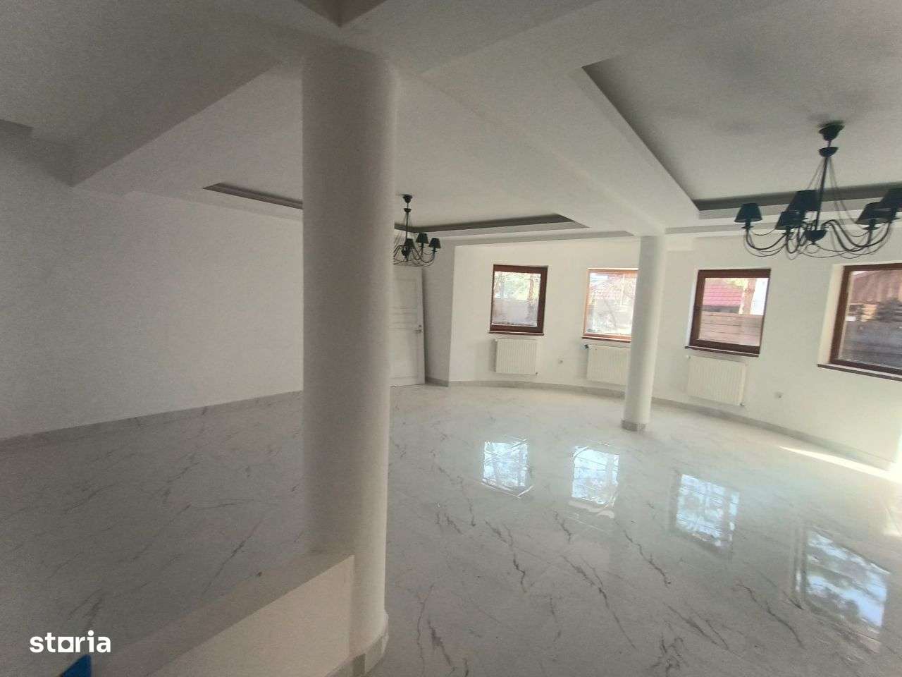 Vila deosebita - FUNDENI Bucuresti, ZONA SUPERBA - Imagine principală: 3/17