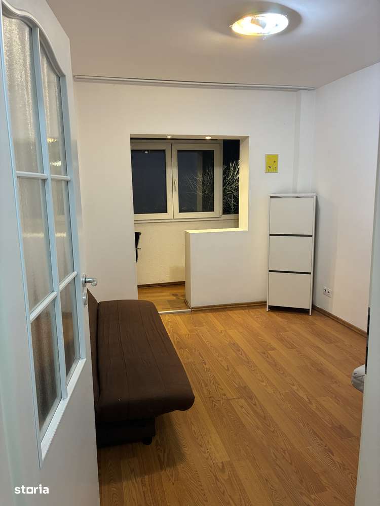 Vanzare 4 camere  Izvoru rece la cheie-11