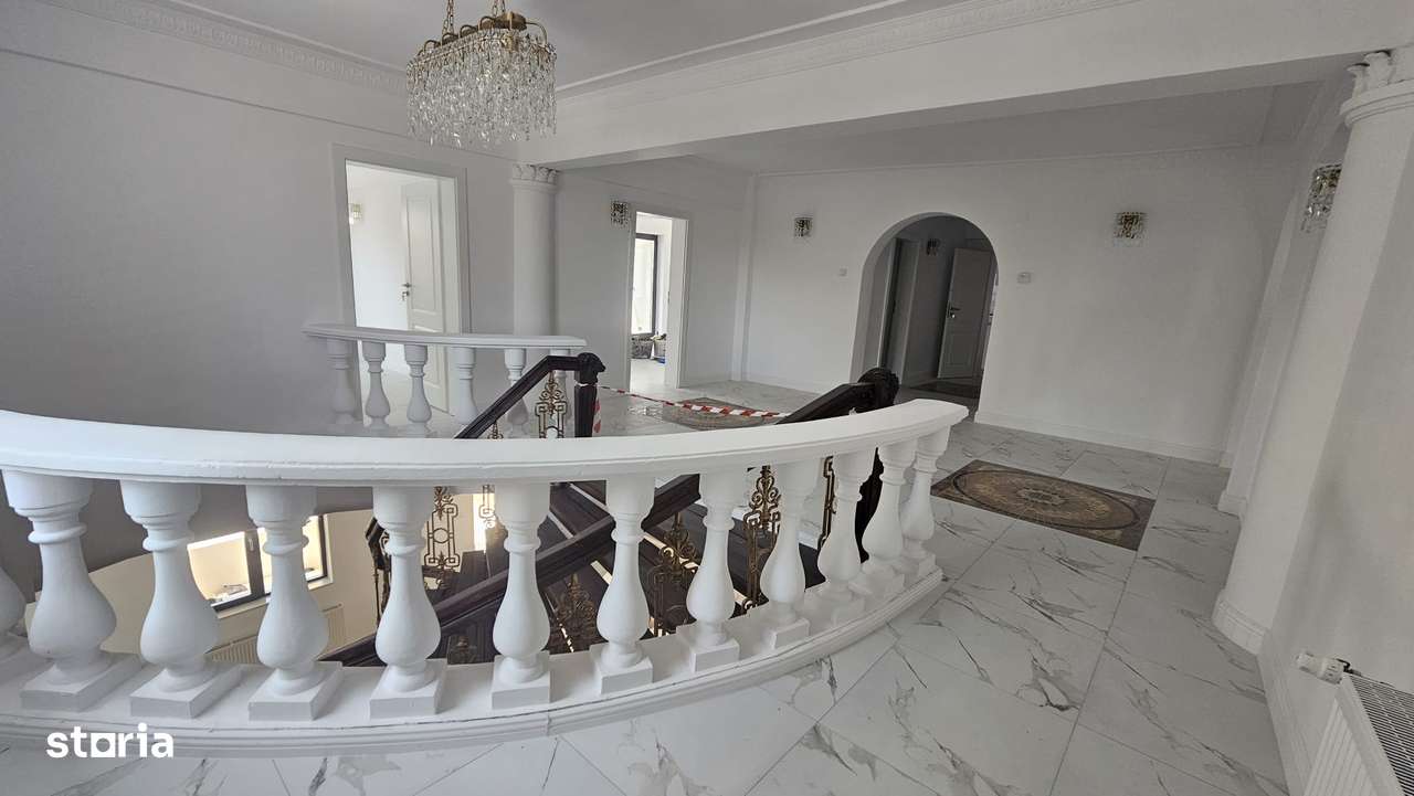 Vila spatioasa de vânzare – D+P+2E – Sararie-0